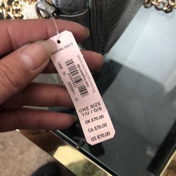 Victorias Secret gold tone chain silver crossbody bag - Picture 10 of 12